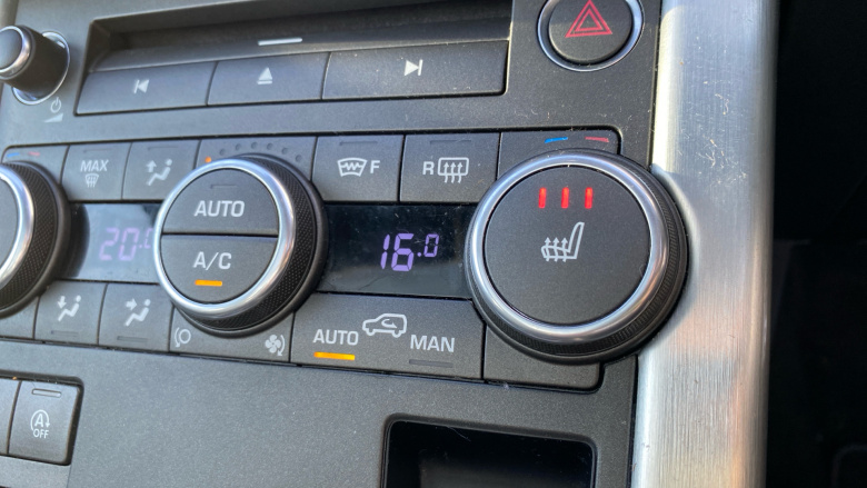 Land Rover Range Rover Evoque 2.0 Ingenium Si4 HSE Dynamic Lux 5dr Auto Petrol Hatchback